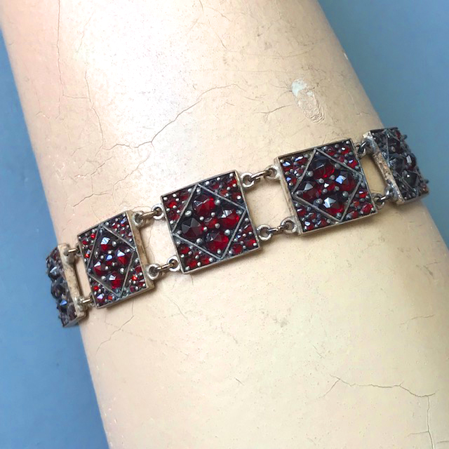 Vintage Bohemian Red Garnet Bracelet 925 Sterling Silver | Garnet bracelet,  Red garnet, 925 sterling silver