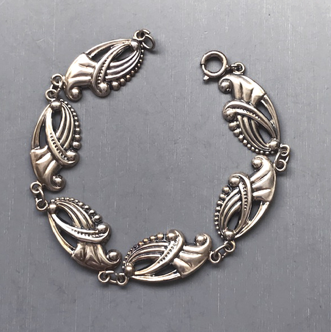 Silver discount bracelet price