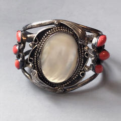 https://www.morninggloryantiques.com/imagesLZ/SterCopp/NA42790a.jpg