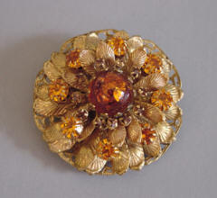 https://www.morninggloryantiques.com/imagesLZ/signed/amour33239.jpg