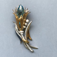 https://www.morninggloryantiques.com/imagesDG/DeRosa/derosa24327.jpg
