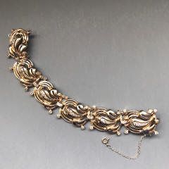https://www.morninggloryantiques.com/imagesDG/DeRosa/derosa41692.jpg
