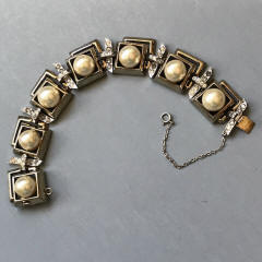https://www.morninggloryantiques.com/imagesDG/DeRosa/derosa41708.jpg