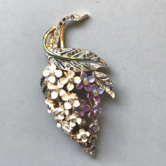 https://www.morninggloryantiques.com/imagesDG/DeRosa/derosa41904.jpg