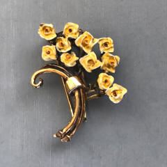 https://www.morninggloryantiques.com/imagesDG/DeRosa/derosa42472.jpg