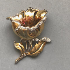 https://www.morninggloryantiques.com/imagesDG/DeRosa/derosa42737.jpg