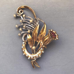 https://www.morninggloryantiques.com/imagesDG/DeRosa/derosa42961.jpg
