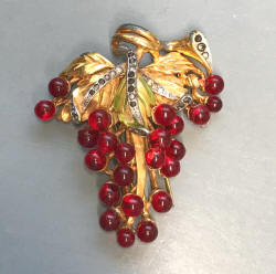 https://www.morninggloryantiques.com/imagesDG/DeRosa/derosa43046.jpg
