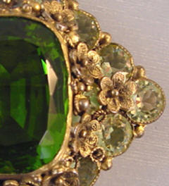 https://www.morninggloryantiques.com/imagesH/Hobe/hobe37517k.jpg