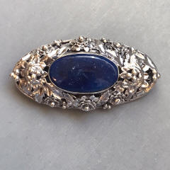 https://www.morninggloryantiques.com/imagesH/Hobe/hobe42950.jpg