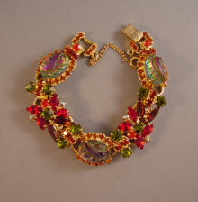 Juliana - Morning Glory Jewelry & Antiques