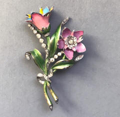 https://www.morninggloryantiques.com/imagesAC/BoucJomaz/mazer42537.jpg