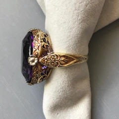 https://www.morninggloryantiques.com/imagesLZ/RingsK/ring42079b.jpg